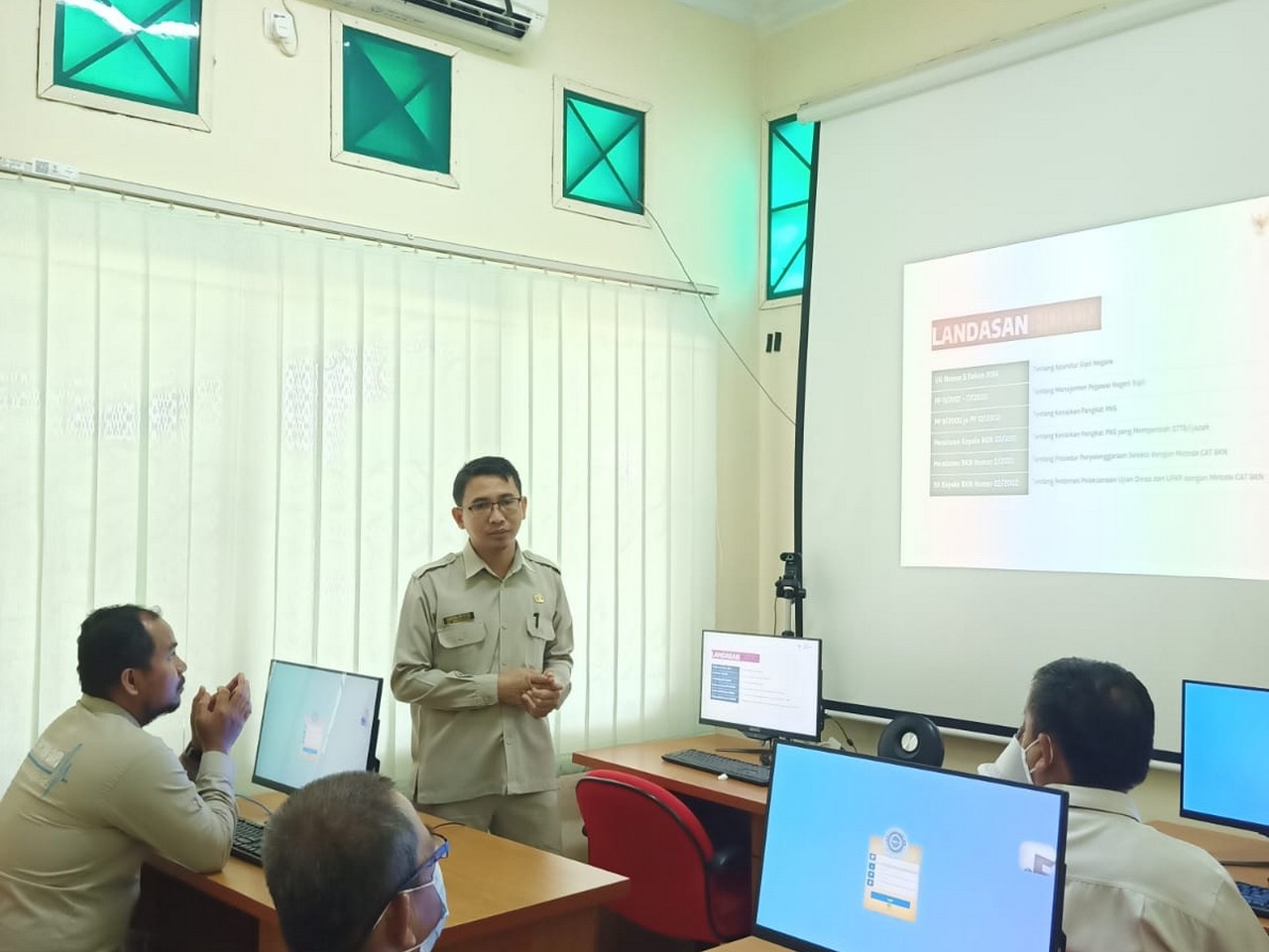 Ujian Dinas Kemkominfo